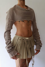 Load image into Gallery viewer, Dune Crop Sleeves
